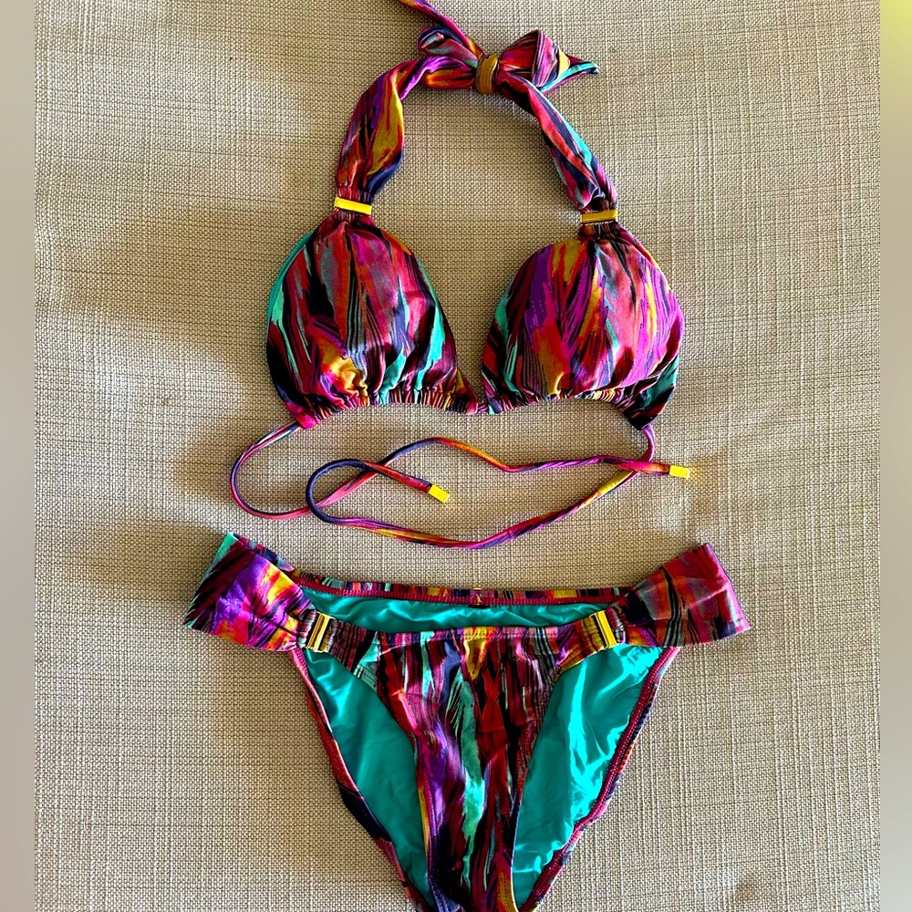 Gorgeous Vix bathing suit - Like New!